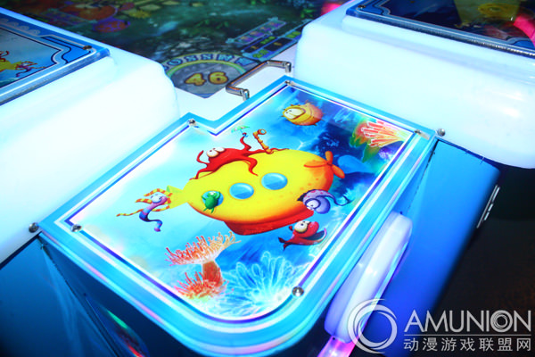 深海钓鱼游戏机绚丽灯效设计