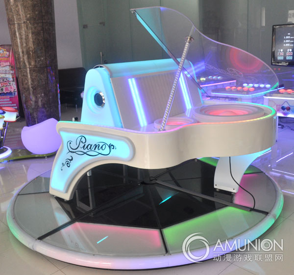梦幻钢琴游戏机，儿童游乐设备，儿童音乐机